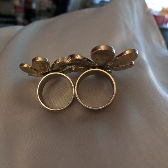 Vintage Double Floral Ring - Picture 7 of 10